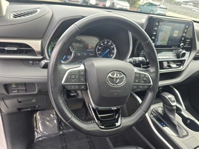 2021 Toyota Highlander Hybrid XLE