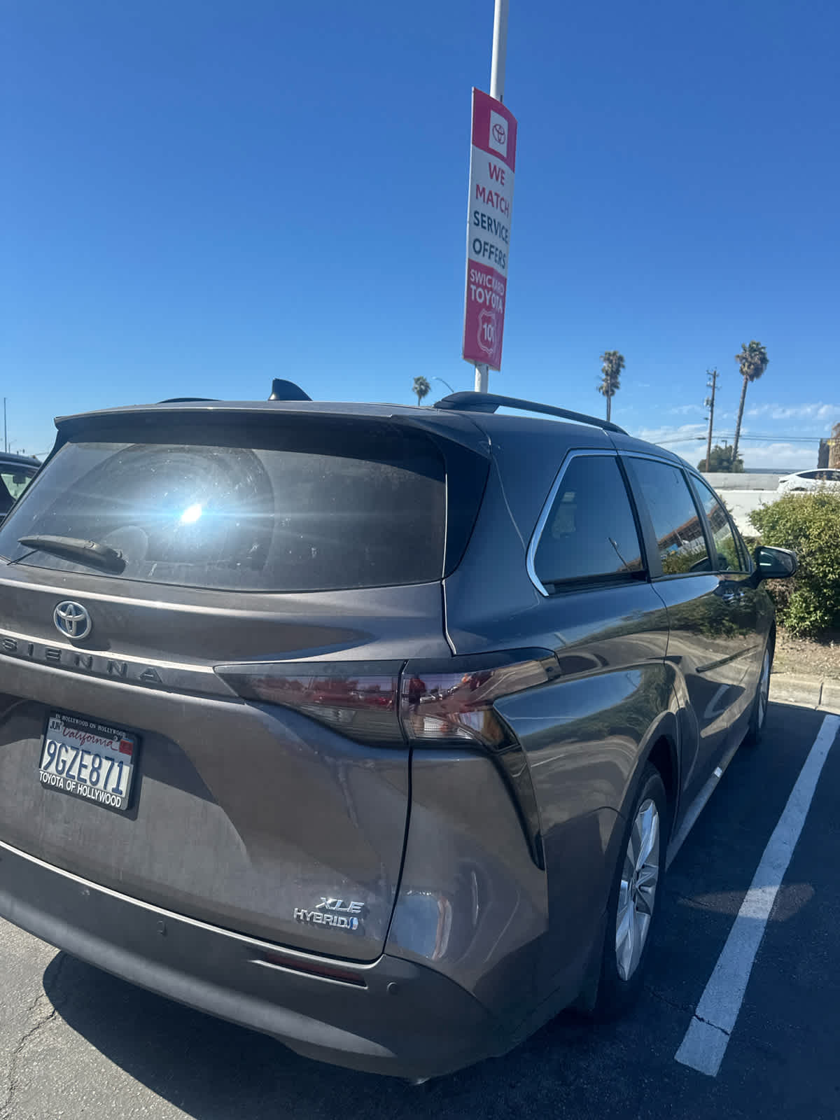 2023 Toyota Sienna XLE
