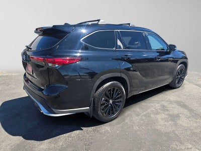 2023 Toyota Highlander XSE