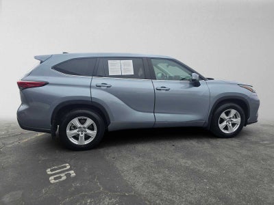 2023 Toyota Highlander LE