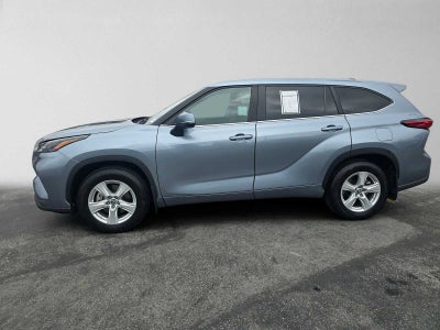2023 Toyota Highlander LE