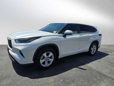 2025 Toyota Highlander LE