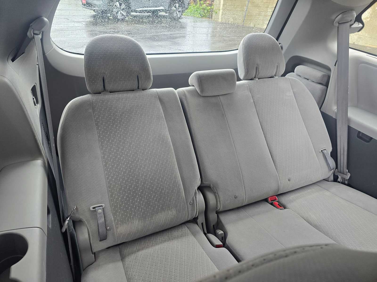 2020 Toyota Sienna LE