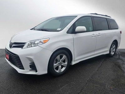 2020 Toyota Sienna LE