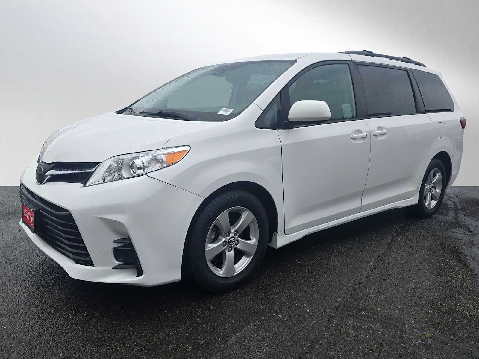 2020 Toyota Sienna LE