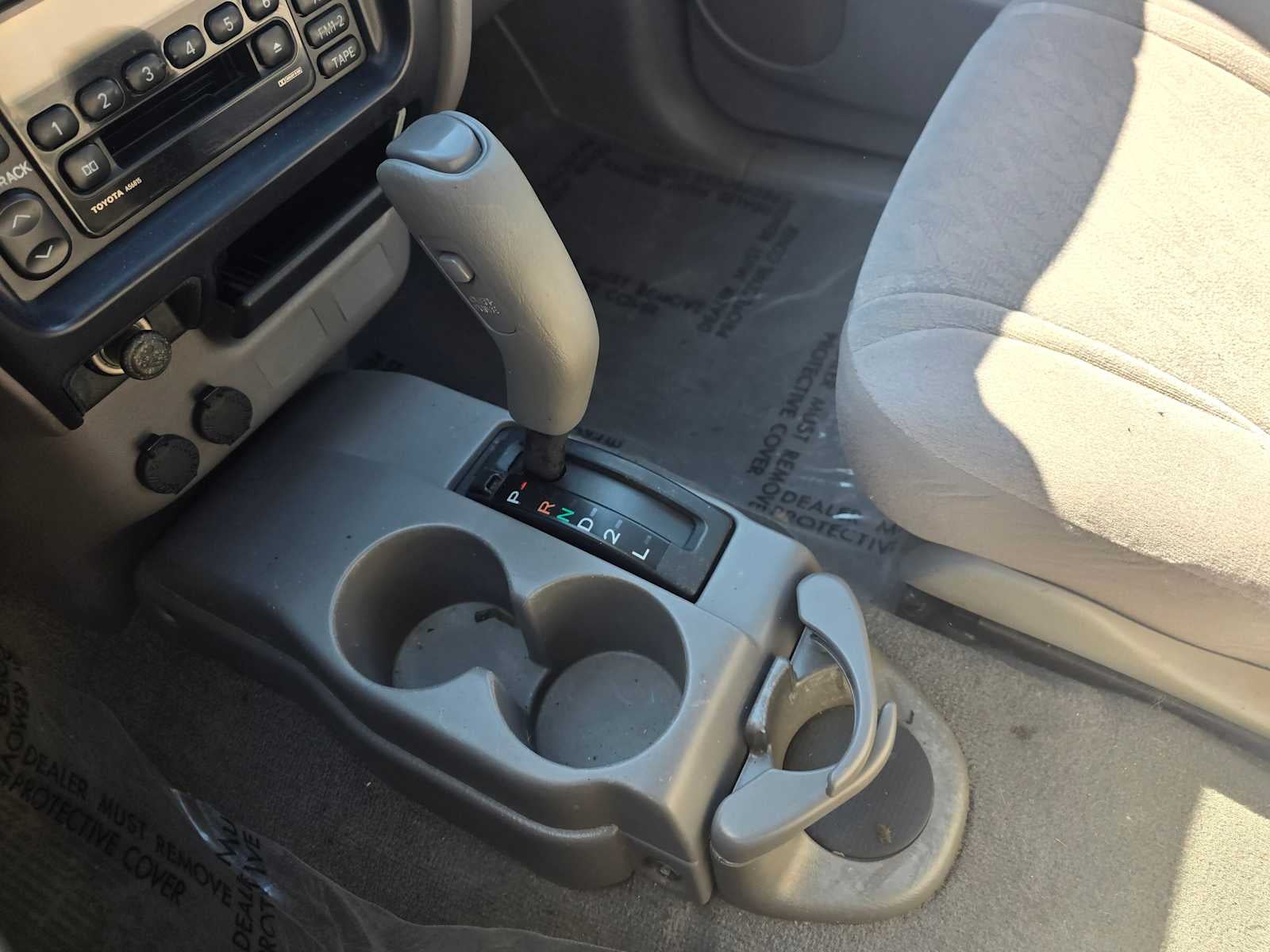 2004 Toyota Tacoma XtraCab Auto (Natl)