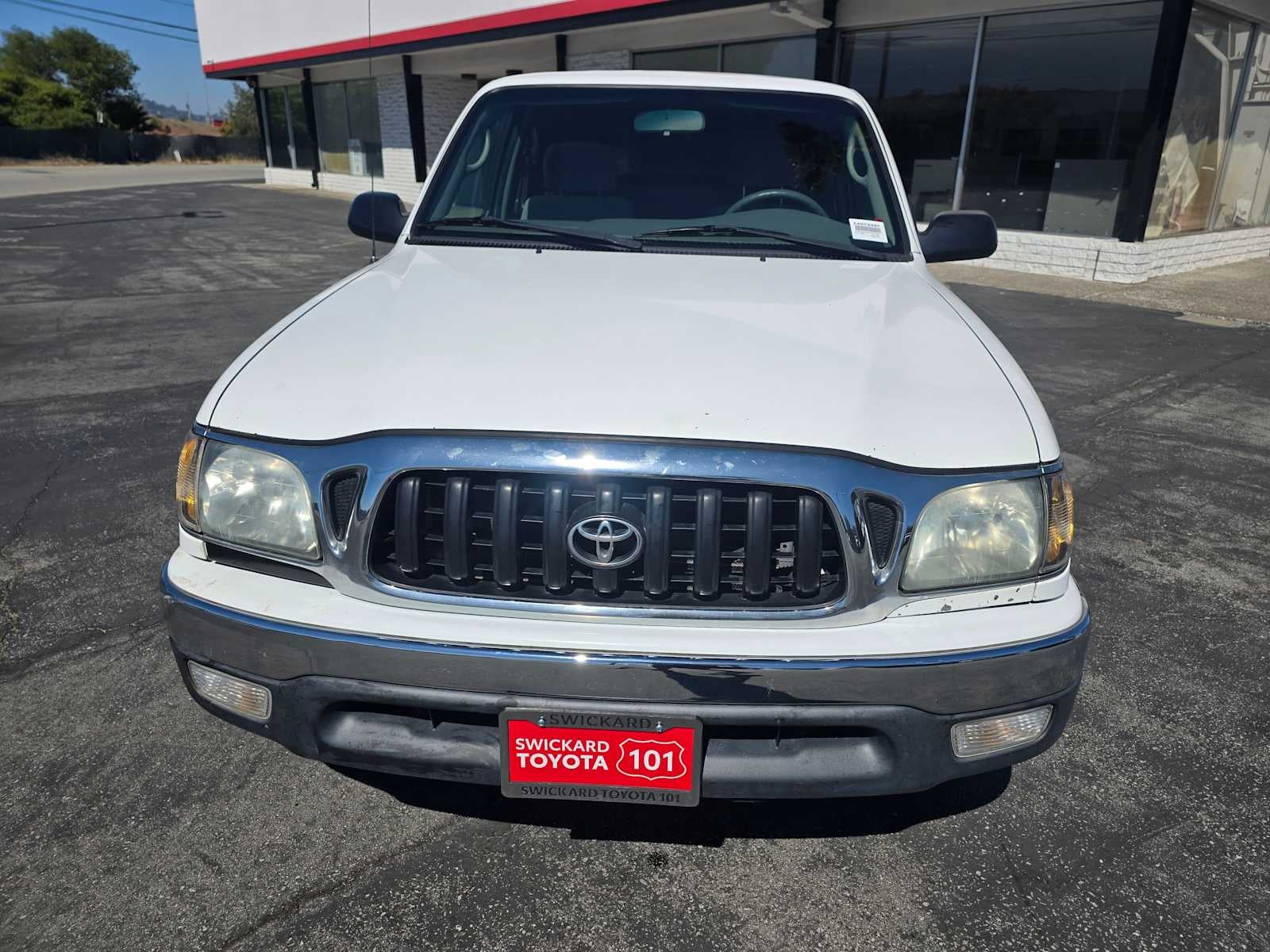 2004 Toyota Tacoma XtraCab Auto (Natl)