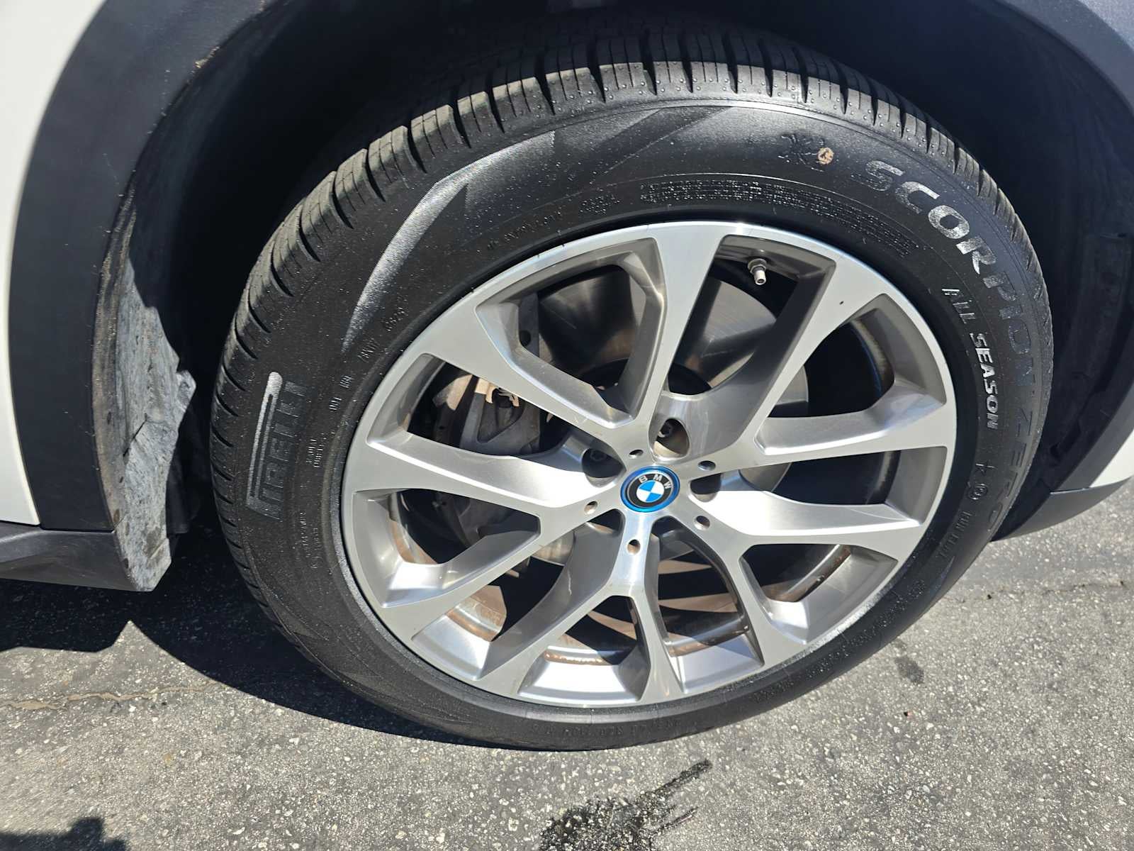 2024 BMW X5 xDrive50e xDrive50e
