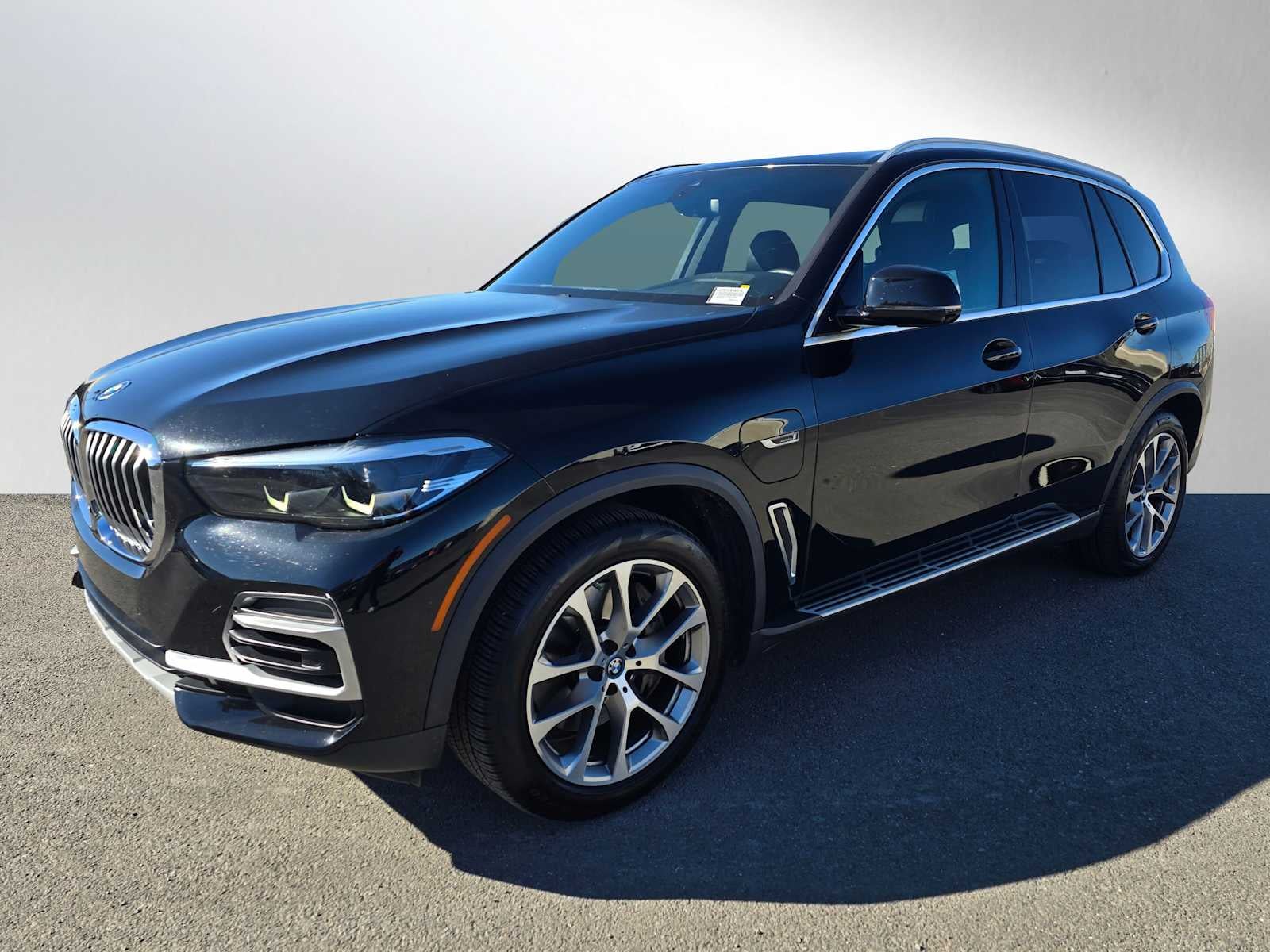 2023 BMW X5 xDrive45e