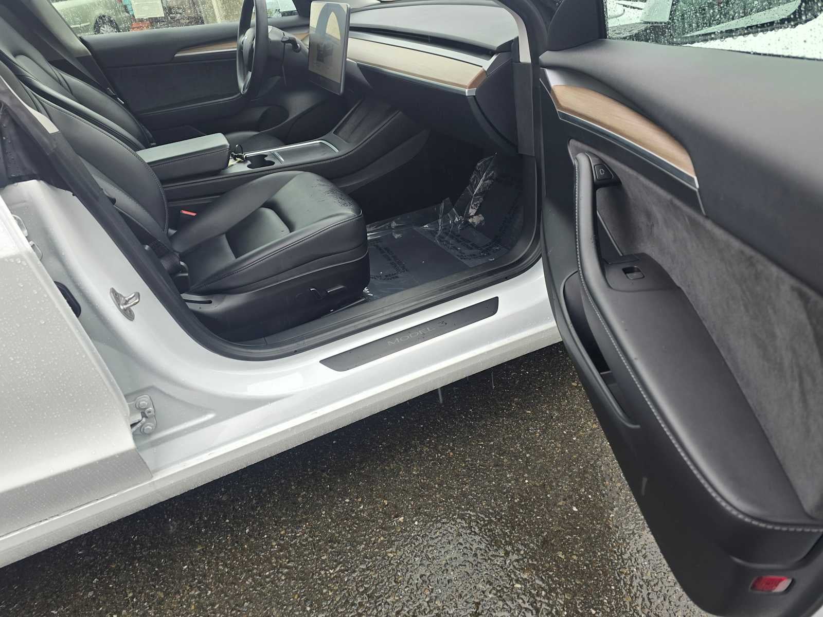 2023 Tesla Model 3 RWD