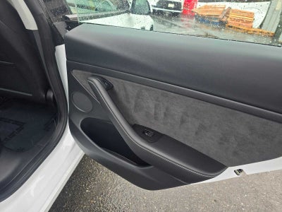 2023 Tesla Model 3 RWD