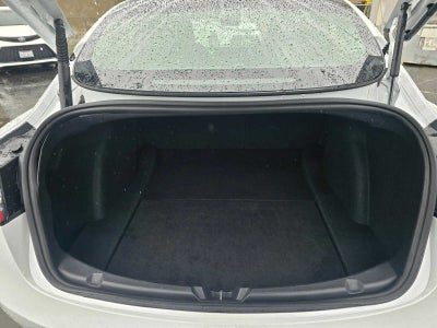 2023 Tesla Model 3 RWD