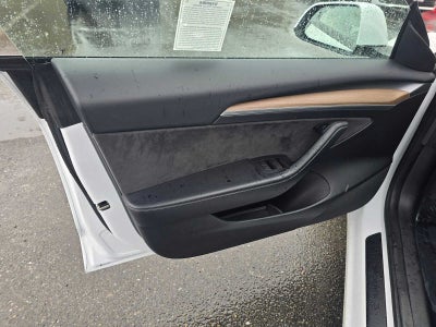 2023 Tesla Model 3 RWD