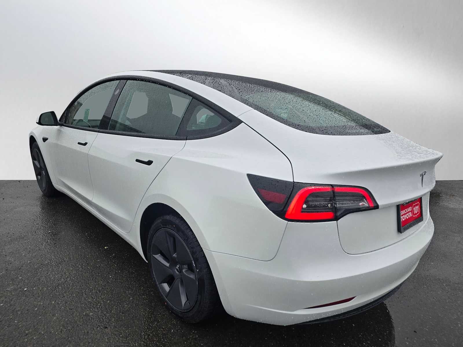 2023 Tesla Model 3 RWD