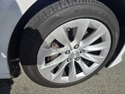 2019 Tesla Model S Standard Range