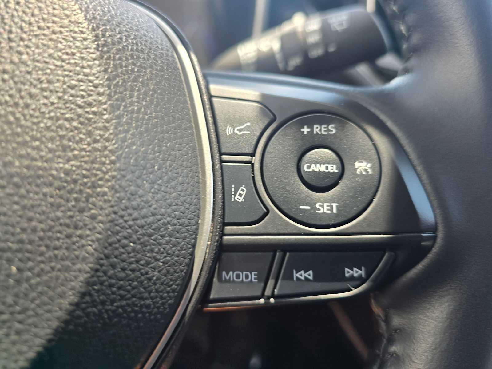2022 Toyota Corolla Cross XLE