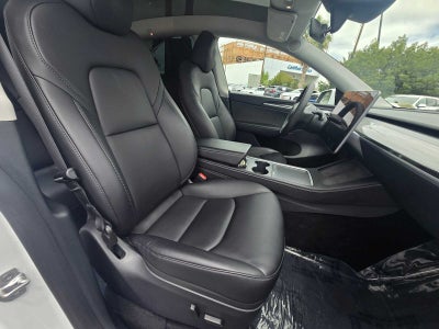 2024 Tesla Model Y RWD