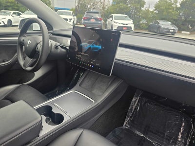 2024 Tesla Model Y RWD