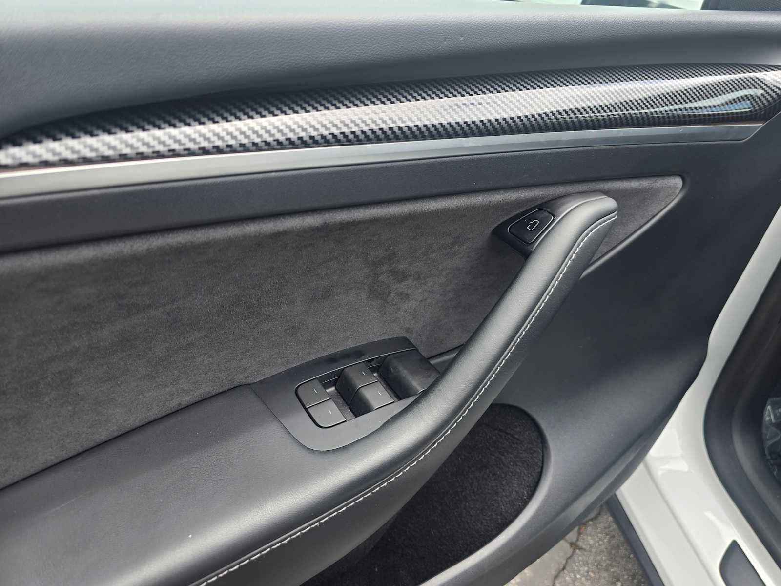 2024 Tesla Model Y RWD