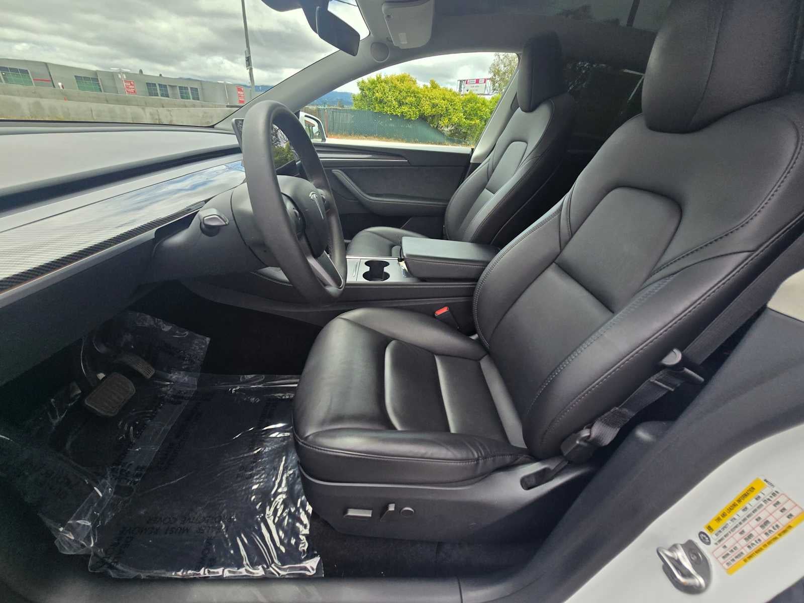 2024 Tesla Model Y RWD