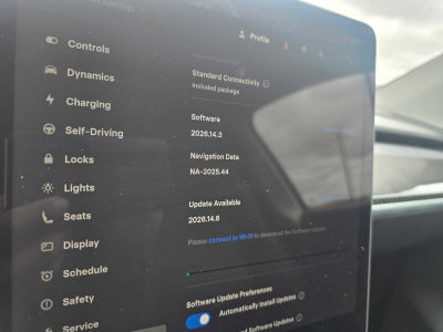 2024 Tesla Model Y RWD