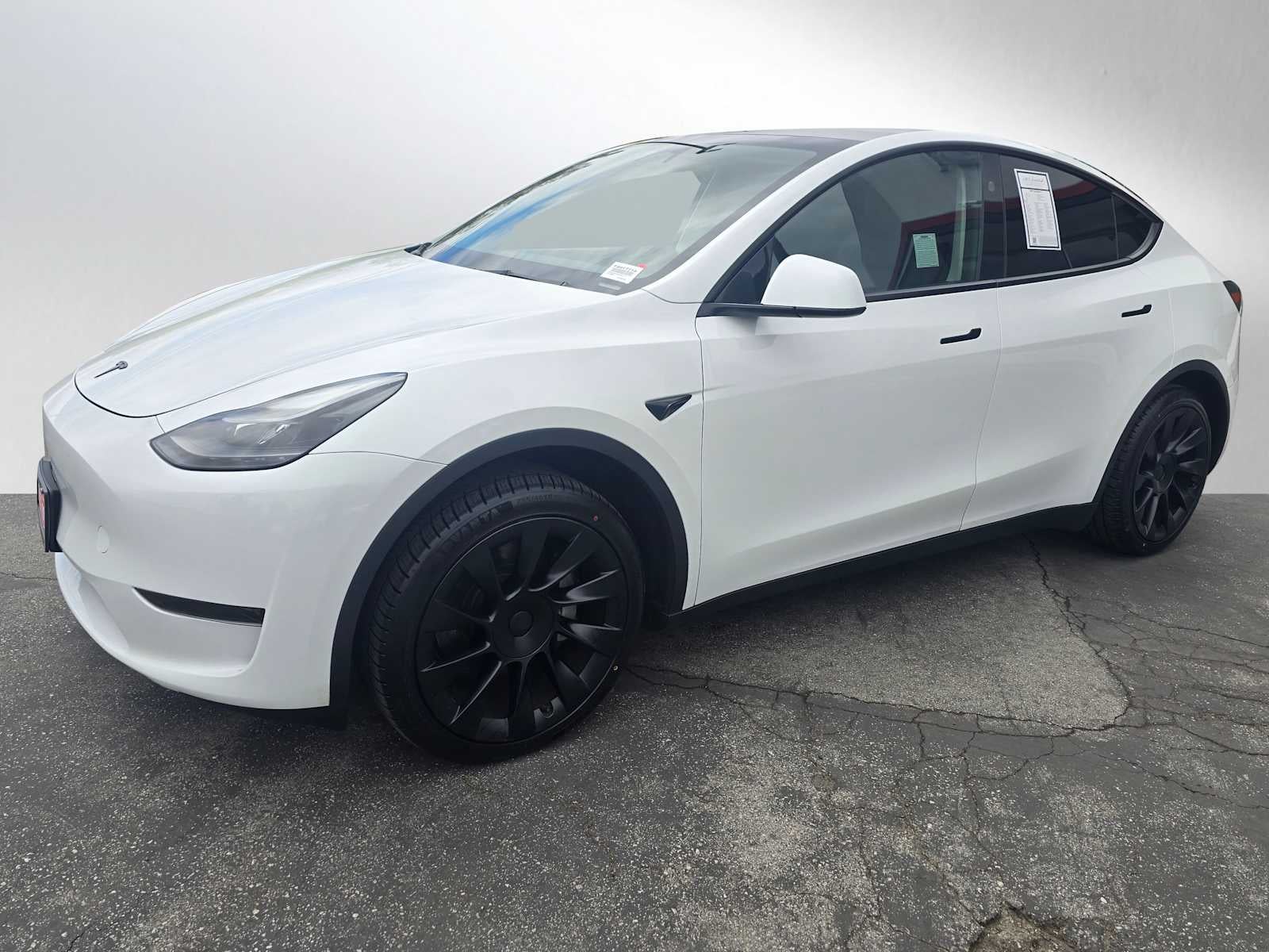 2024 Tesla Model Y RWD