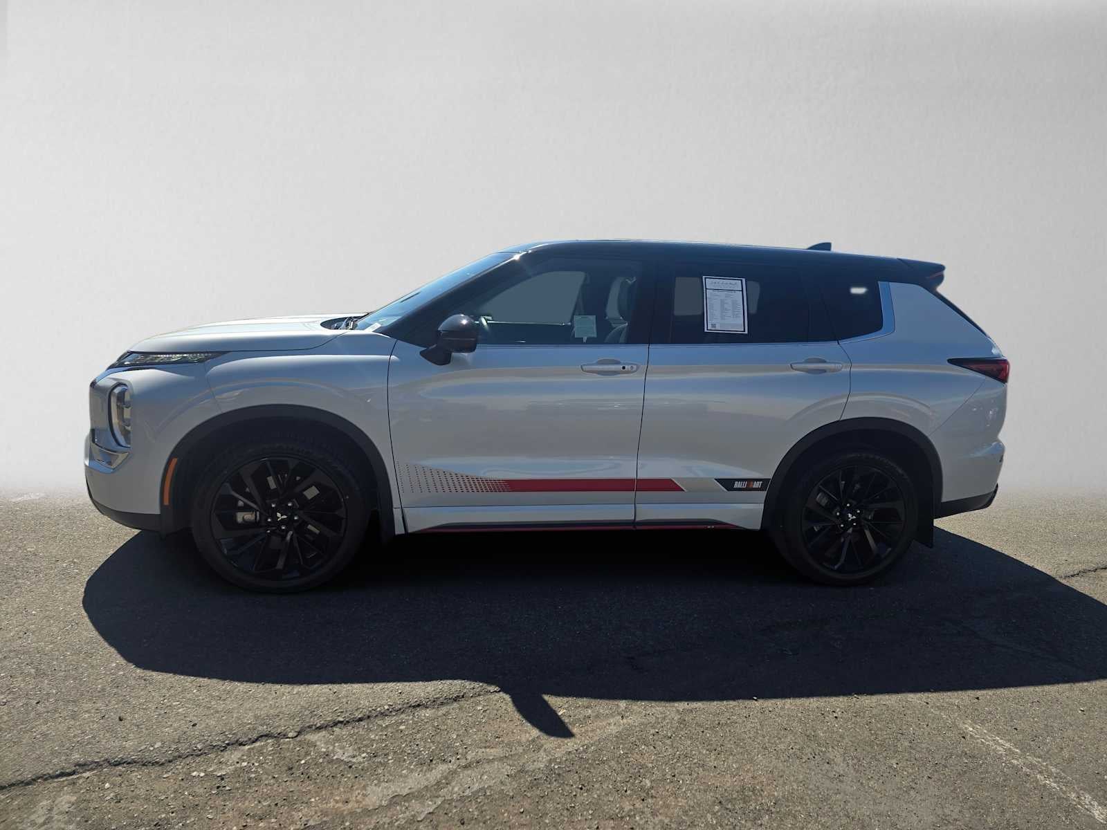 2024 Mitsubishi Outlander SE Ralliart