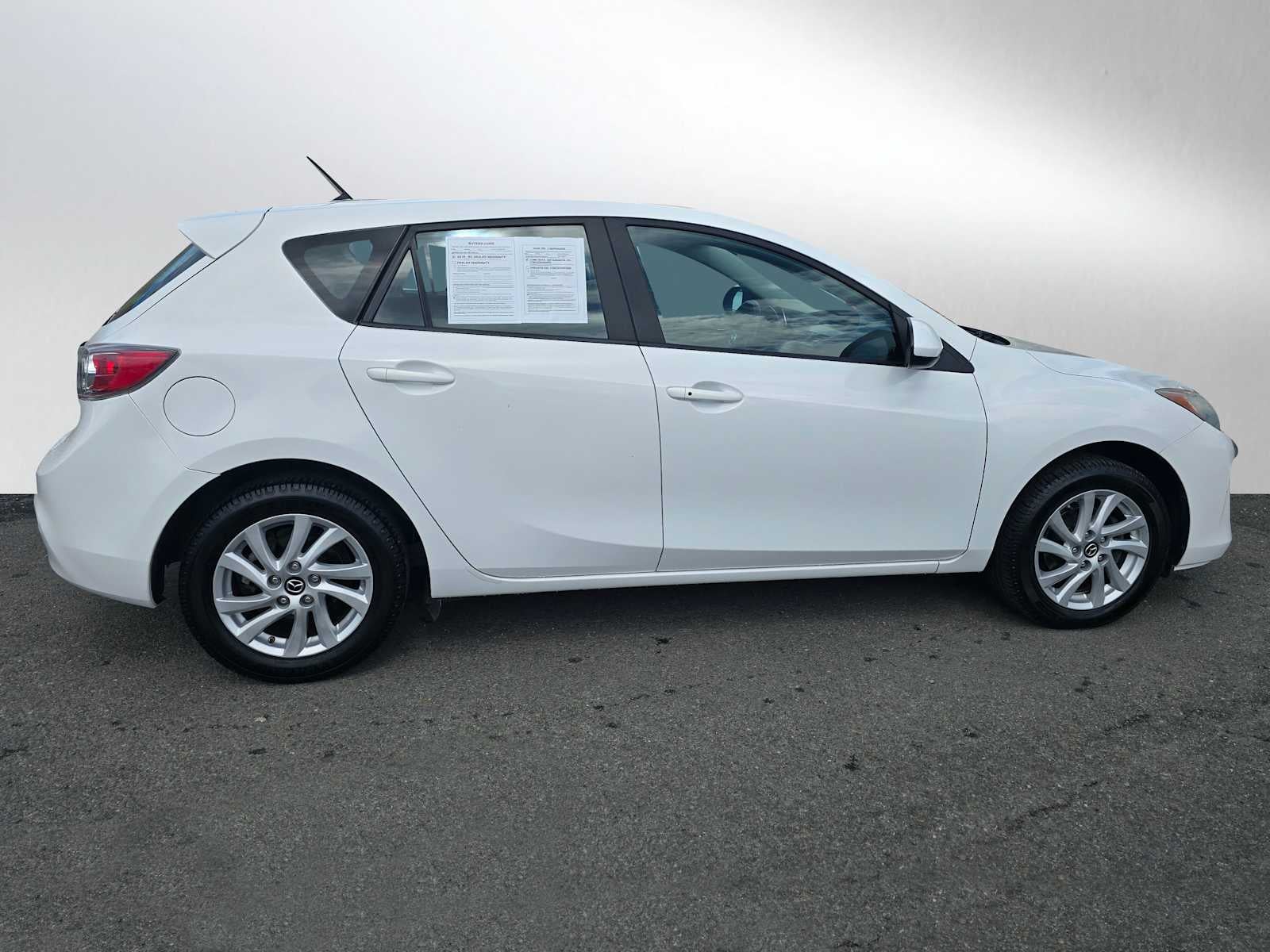 2013 Mazda Mazda3 i Touring