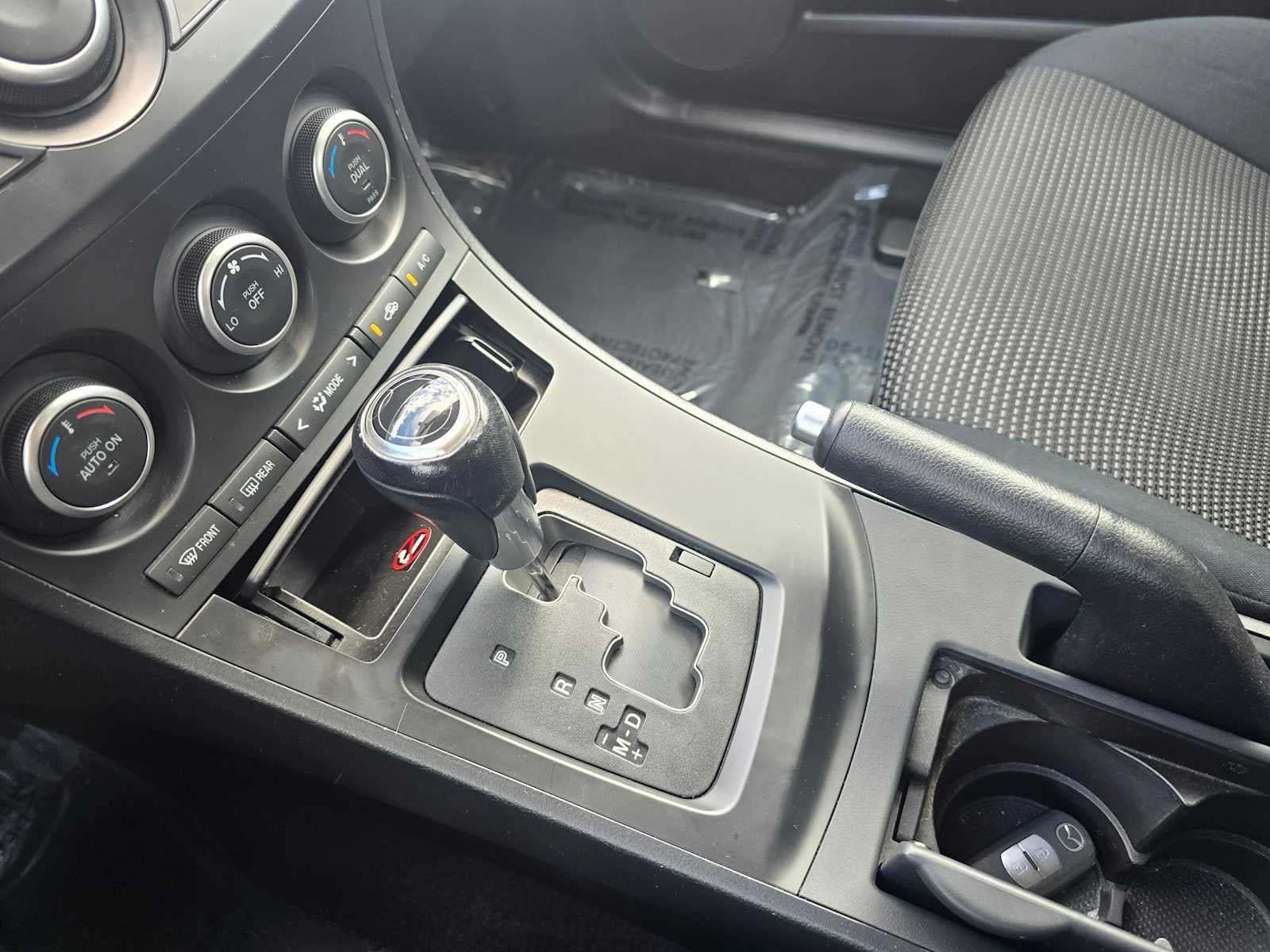 2013 Mazda Mazda3 i Touring