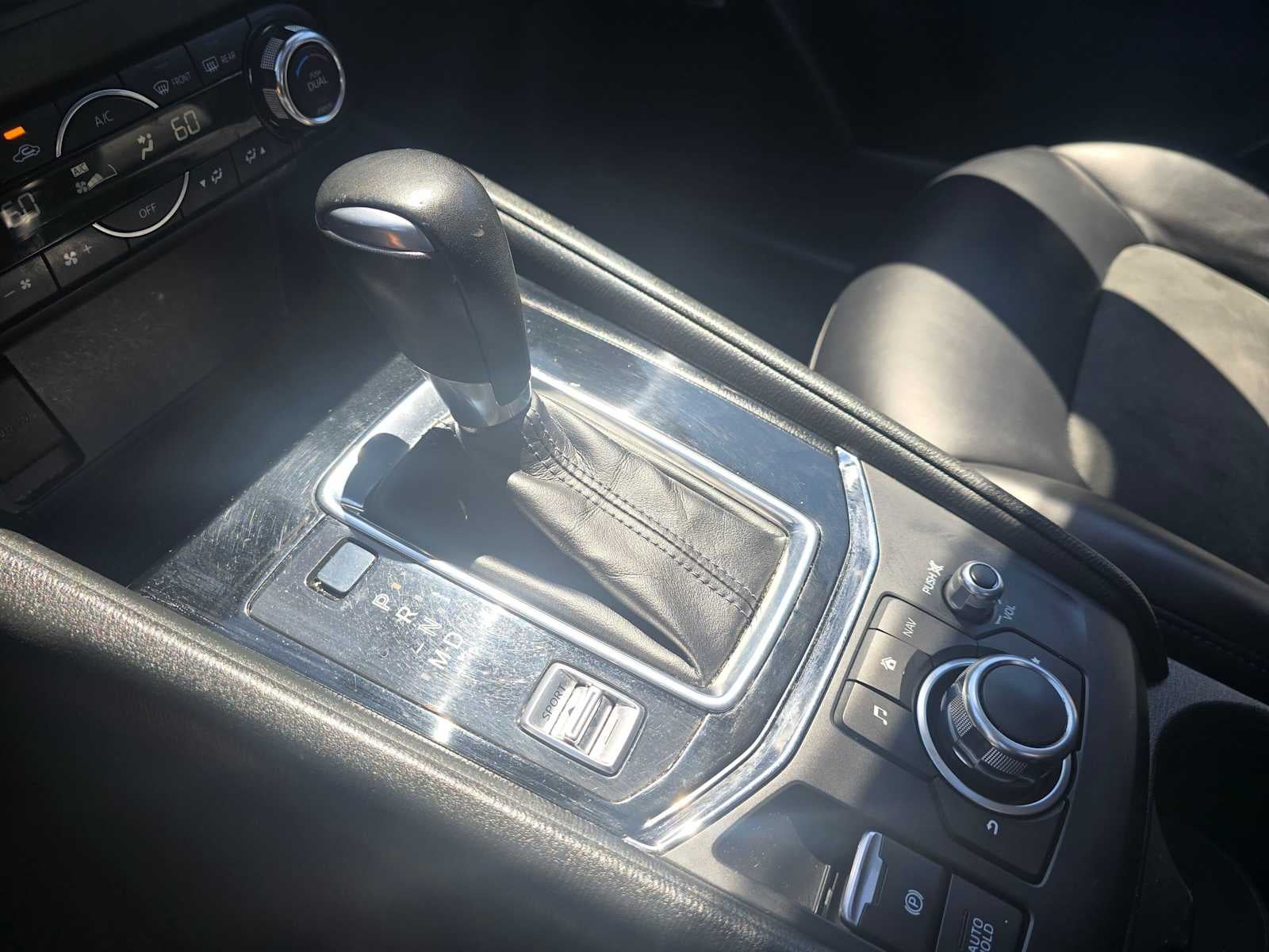 2018 Mazda Mazda CX-5 Touring