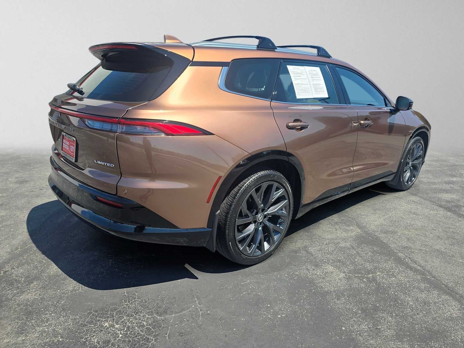 2025 Toyota Crown Signia Limited