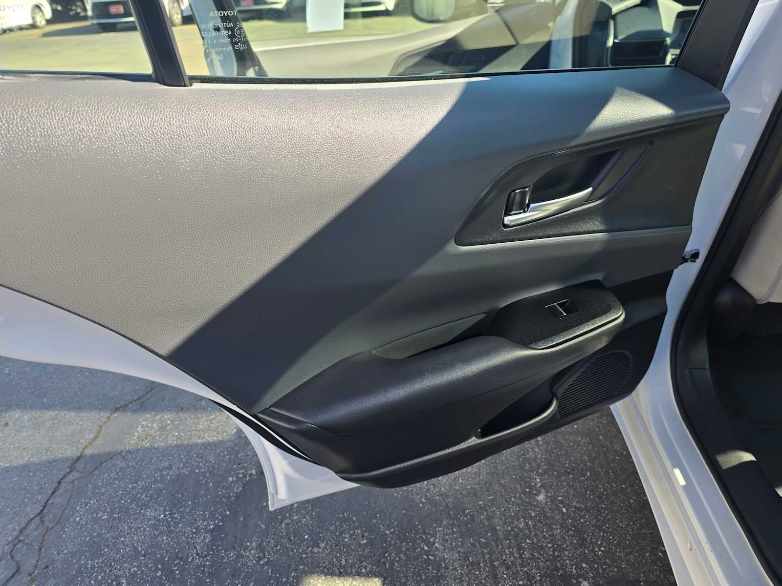 2023 Toyota Prius XLE