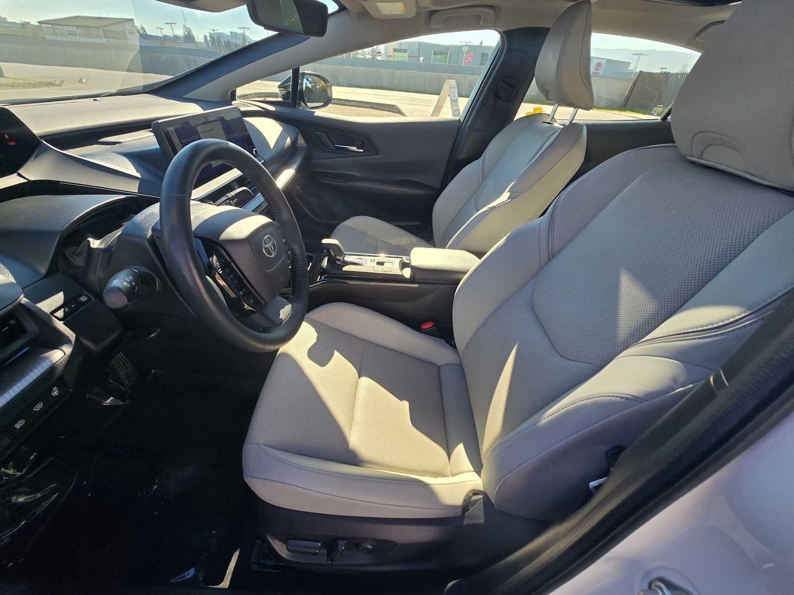 2023 Toyota Prius XLE