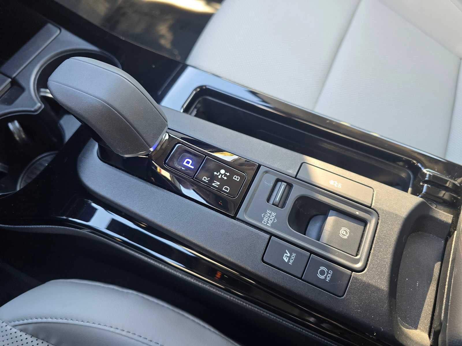 2023 Toyota Prius XLE