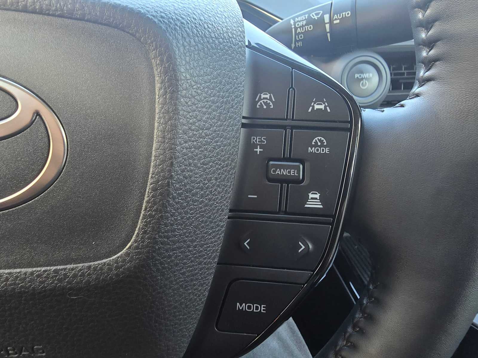 2023 Toyota Prius XLE