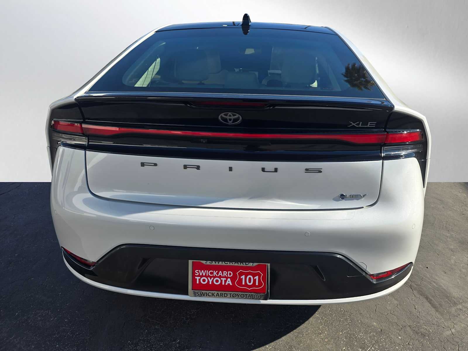 2023 Toyota Prius XLE