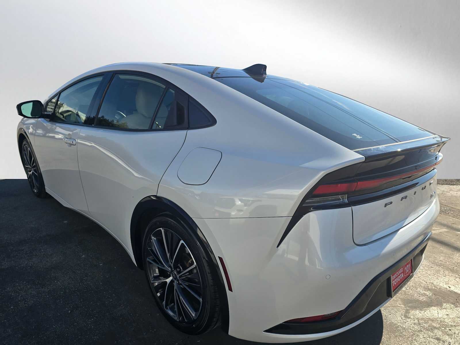 2023 Toyota Prius XLE