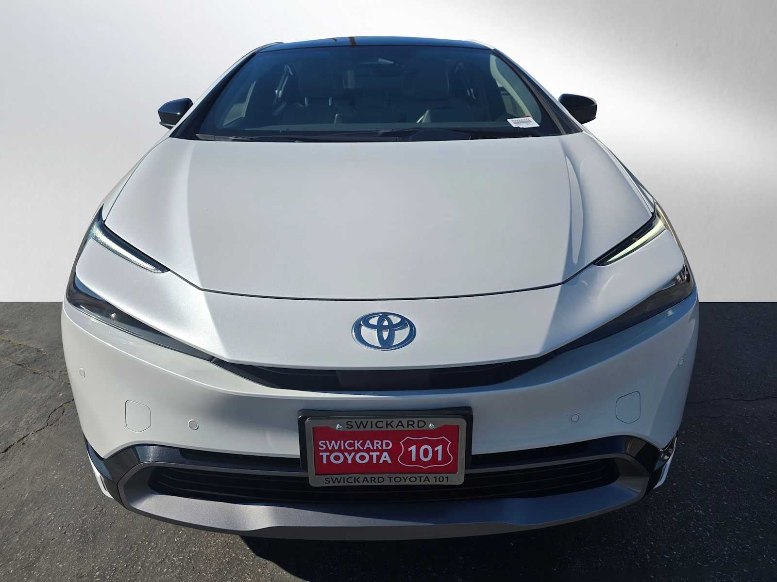 2023 Toyota Prius XLE