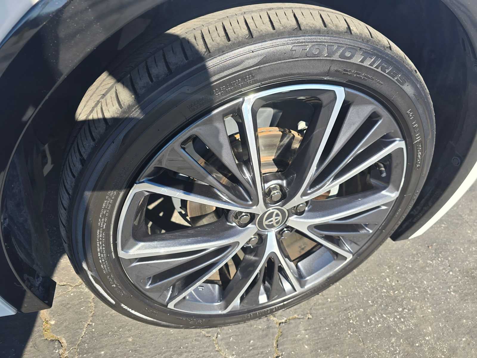 2023 Toyota Prius XLE