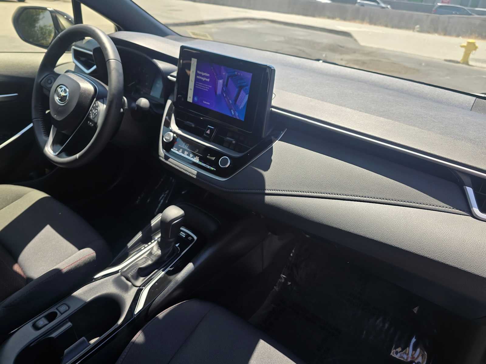 2025 Toyota Corolla Hybrid SE