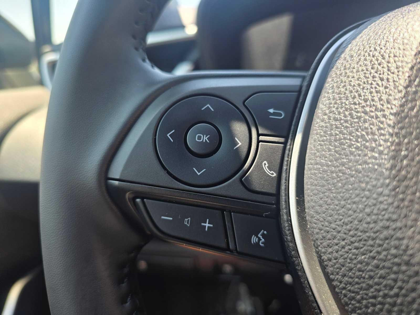 2025 Toyota Corolla Hybrid SE