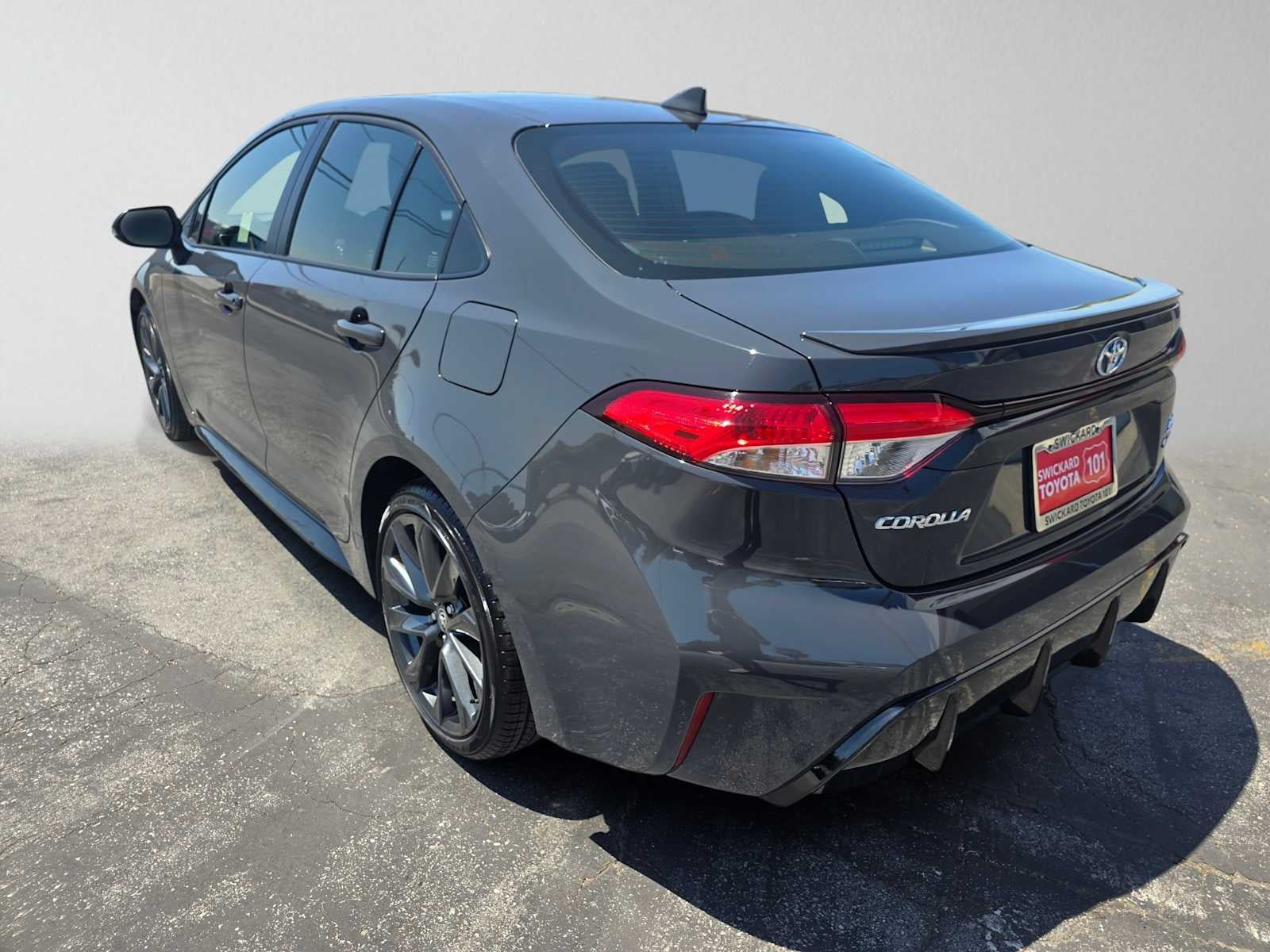 2025 Toyota Corolla Hybrid SE