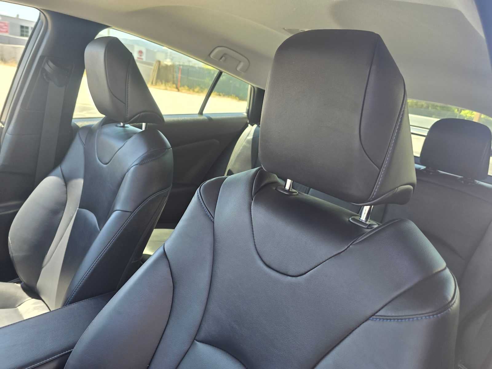 2017 Toyota Prius Four Touring