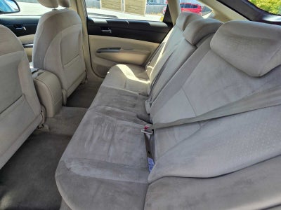 2005 Toyota Prius 5dr HB (Natl)