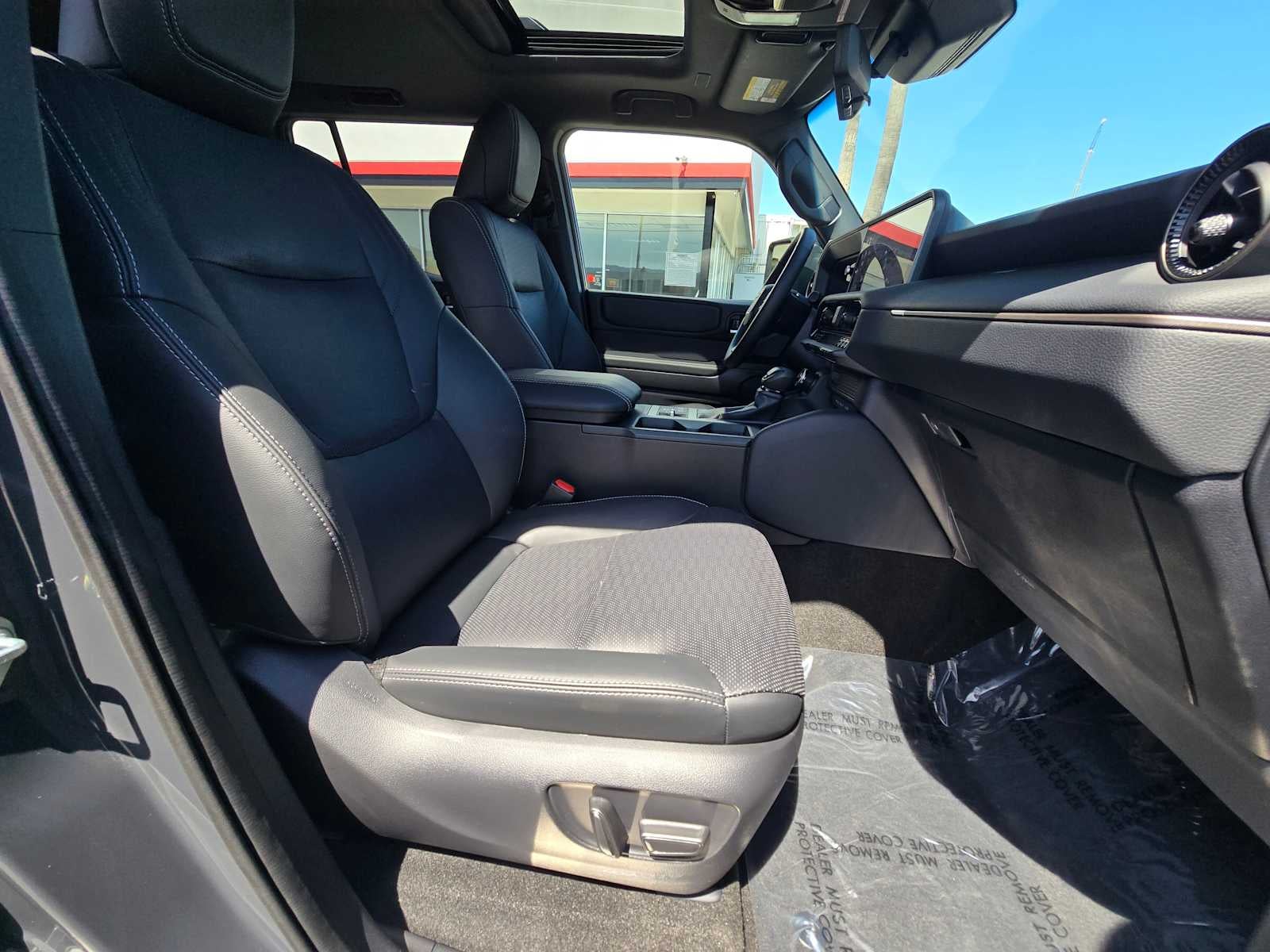 2025 Toyota Land Cruiser 4WD (Natl)