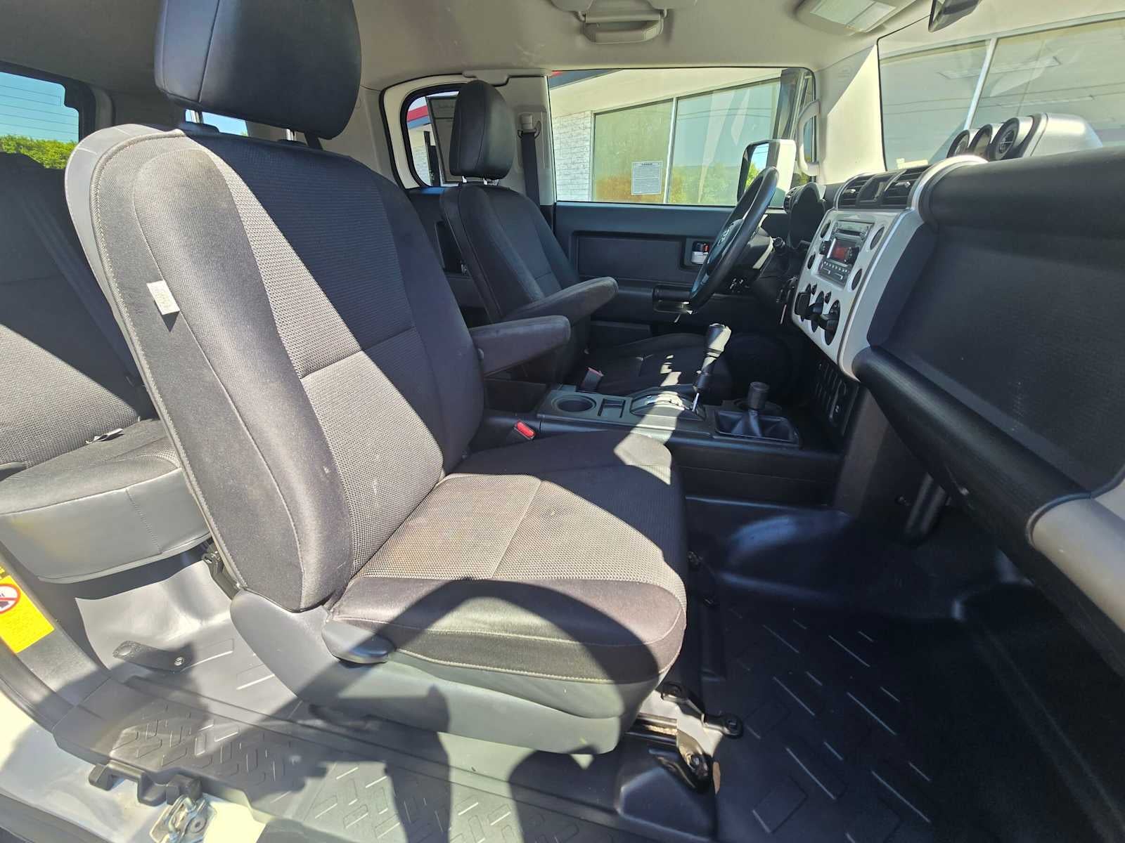 2014 Toyota FJ Cruiser 4WD 4dr Auto (Natl)