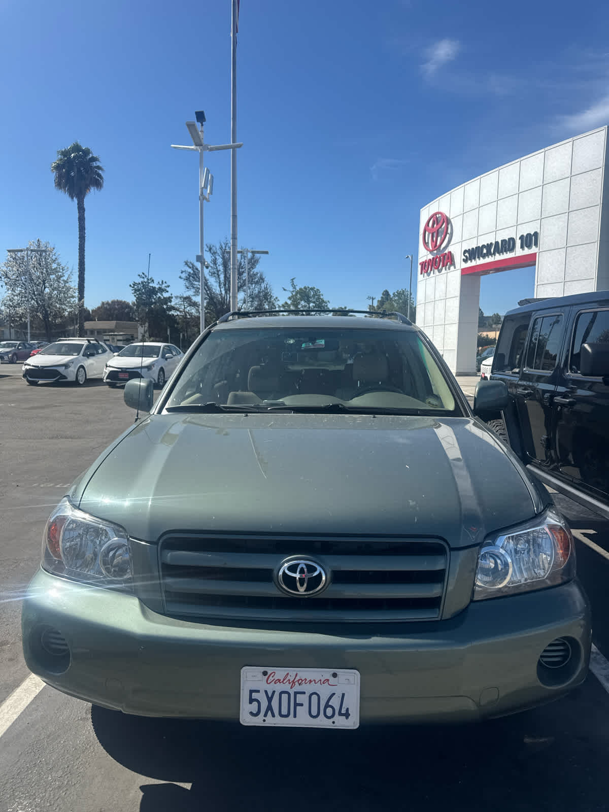 2004 Toyota Highlander 4dr 4-Cyl w/3rd Row (Natl)