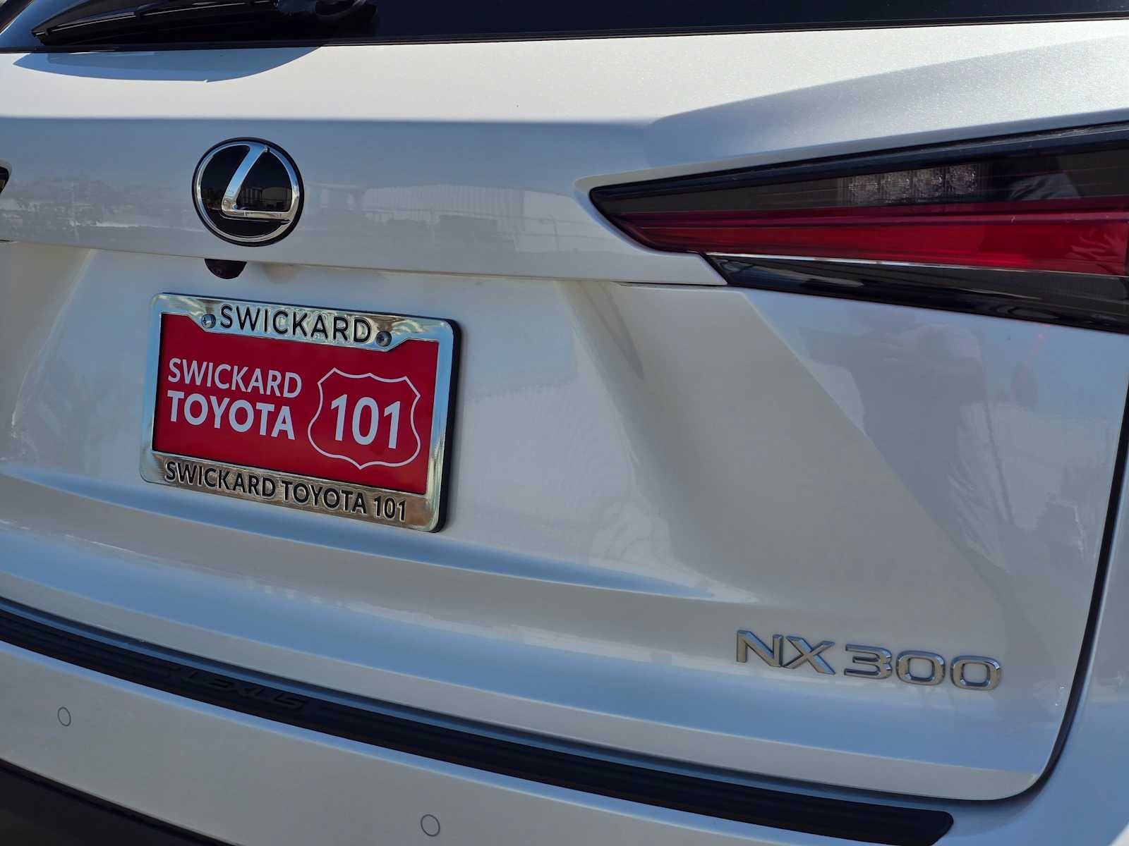 2021 Lexus NX 300 NX 300