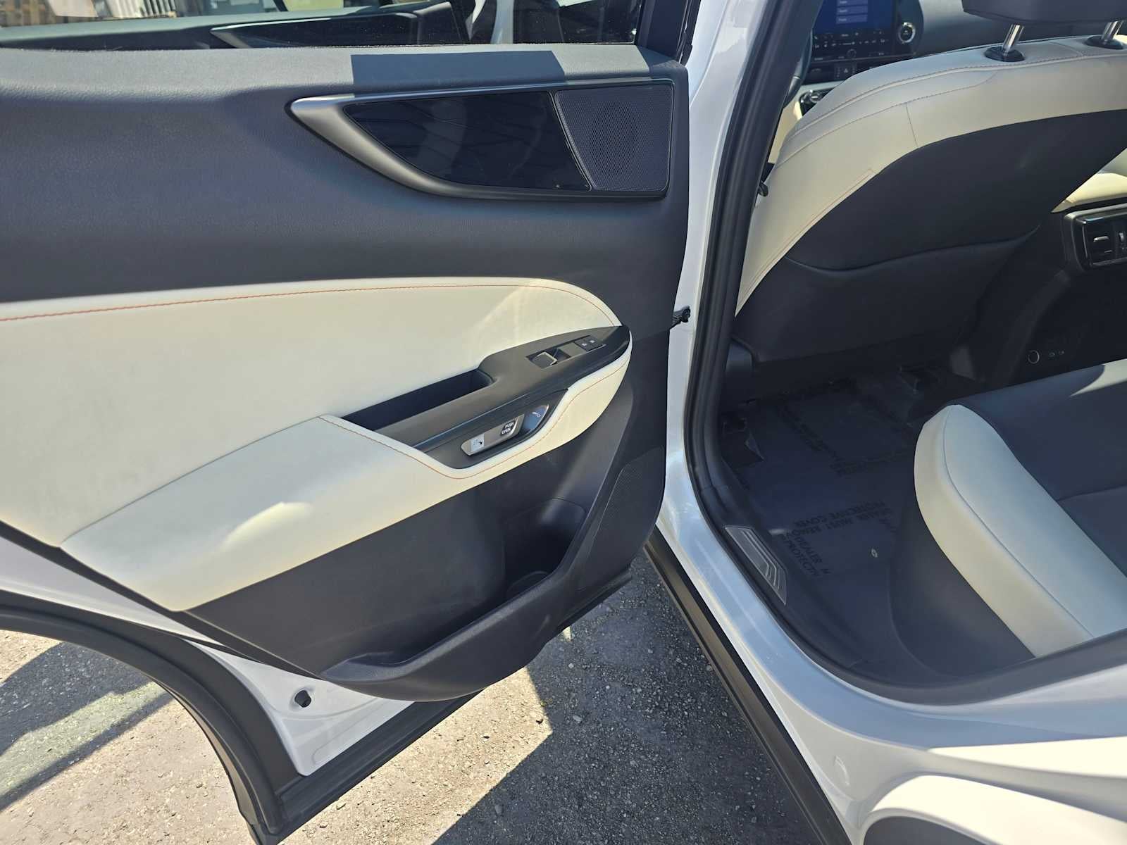 2024 Lexus NX 350h Premium