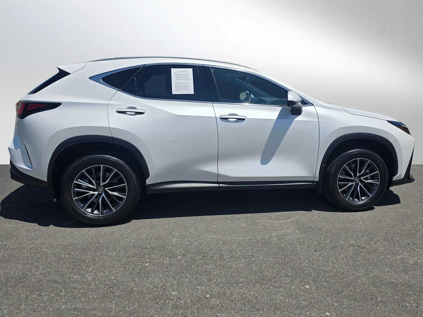 2024 Lexus NX 350h Premium